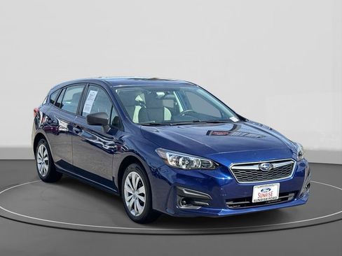 Used 2017 Subaru Impreza 2.0i image 4