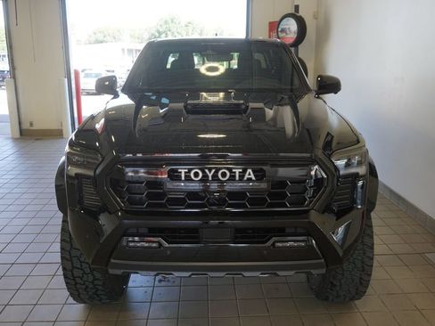 Used 2024 Toyota Tacoma TRD Pro AWD/4WD image 14