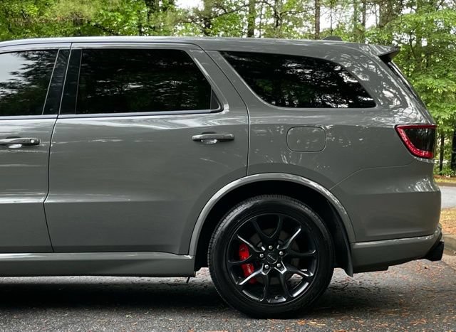Used 2022 Dodge Durango SRT w/ Technology Group AWD/4WD image 5