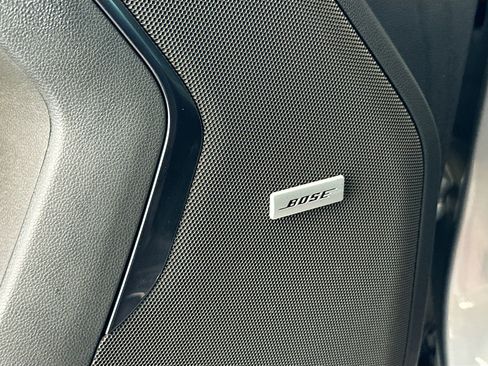 Used 2025 GMC Yukon AT4 w/ AT4 Premium Plus Package image 19