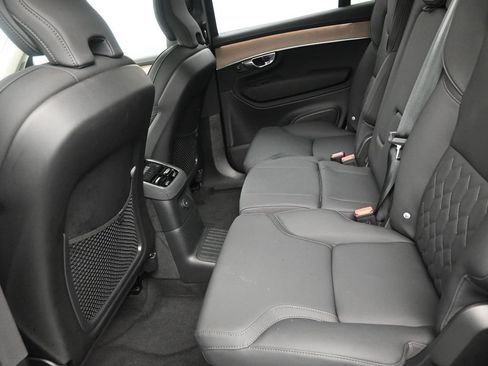 Used 2025 Volvo XC90 T8 Plus w/ Protection Package Premier image 13