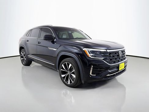 Used 2024 Volkswagen Atlas Cross Sport SEL Premium R-Line AWD/4WD image 4