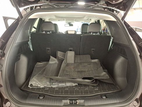 Used 2023 Ford Escape Platinum w/ Premium Technology Package image 28