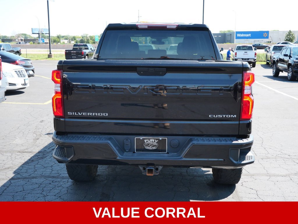 Used 2022 Chevrolet Silverado 1500 Custom Trail Boss w/ Safety Confidence Package AWD/4WD image 6