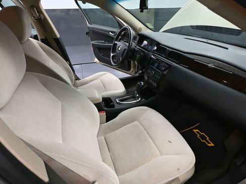 Used 2012 Chevrolet Impala LT image 42