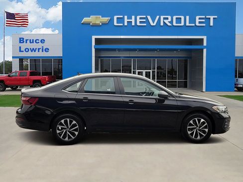 Used 2023 Volkswagen Jetta S FWD image 6