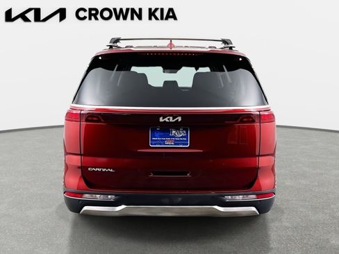 Certified 2024 Kia Carnival SX image 6