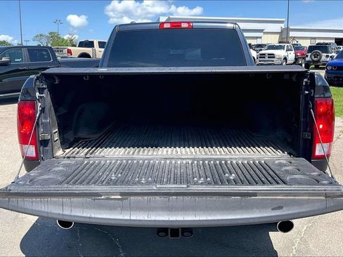 Used 2017 RAM 1500 Express w/ Express Value Package AWD/4WD image 34