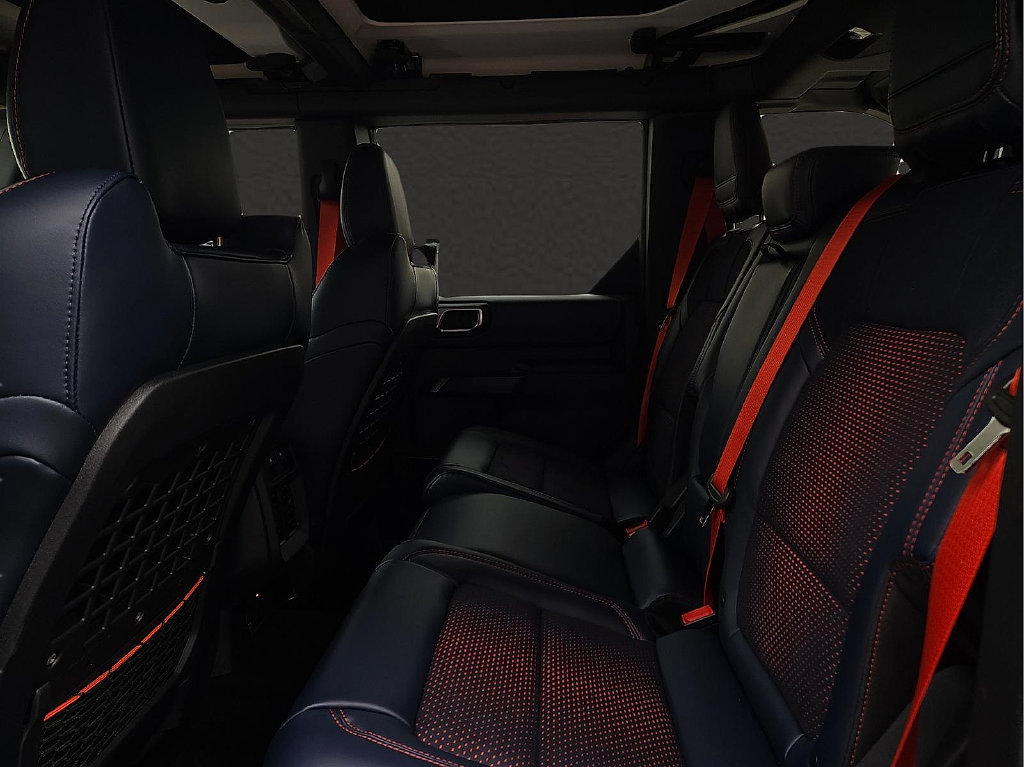 New 2026 Ford Bronco Raptor w/ Interior Carbon Fiber Pack AWD/4WD image 9
