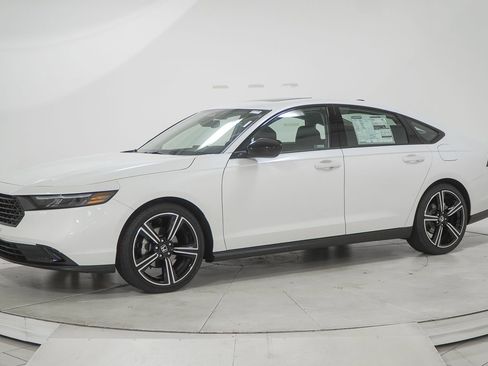 New 2026 Honda Accord SE image 4