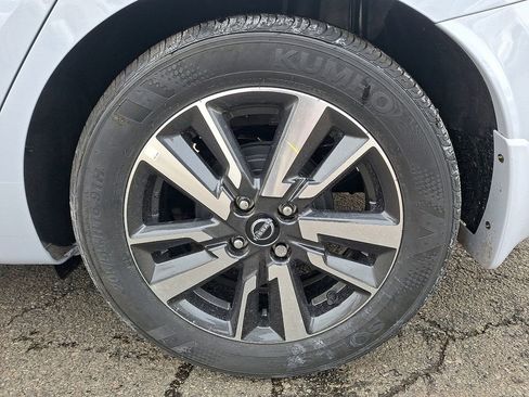 New 2025 Nissan Versa SV w/ Trunk Package FWD image 5