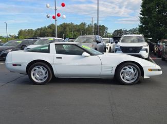 Used 1993 Chevrolet Corvette Coupe RWD video 2