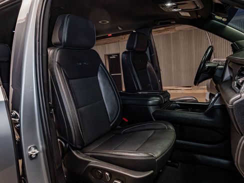 Used 2023 GMC Yukon Denali w/ Max Trailering Package image 29