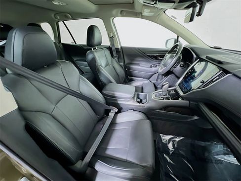 Used 2024 Subaru Outback Limited image 25