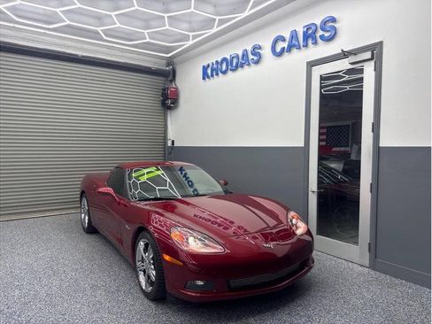Used 2008 Chevrolet Corvette Coupe w/ Preferred Equipment Group RWD image 7