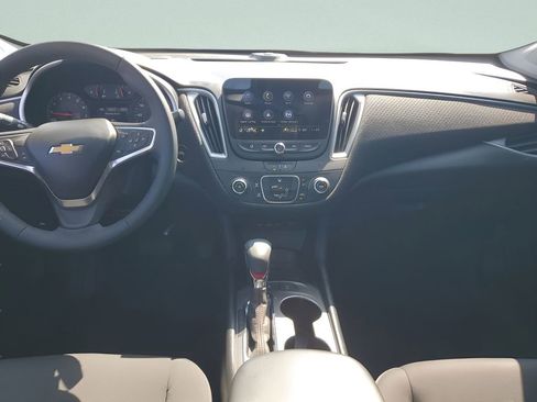 Used 2025 Chevrolet Malibu RS image 10