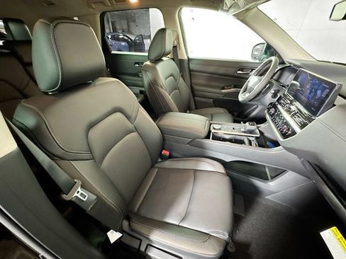 New 2026 Nissan Pathfinder SL AWD/4WD image 27