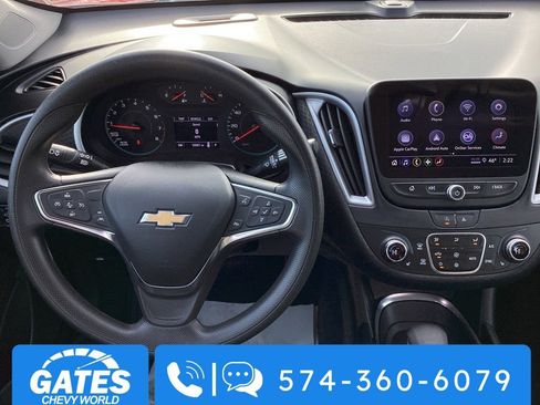 Used 2024 Chevrolet Malibu LT image 14