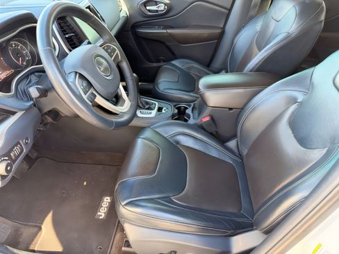 Used 2014 Jeep Cherokee Limited w/ Luxury Group image 17