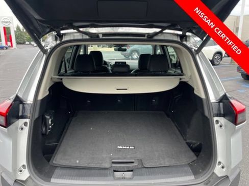 Certified 2023 Nissan Rogue SV w/ SV Premium B Package AWD/4WD image 10