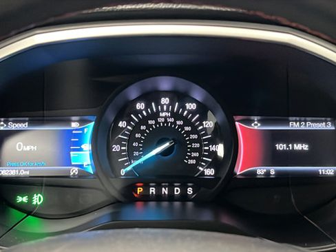 Used 2020 Ford Edge ST-Line w/ Cold Weather Package AWD/4WD image 16