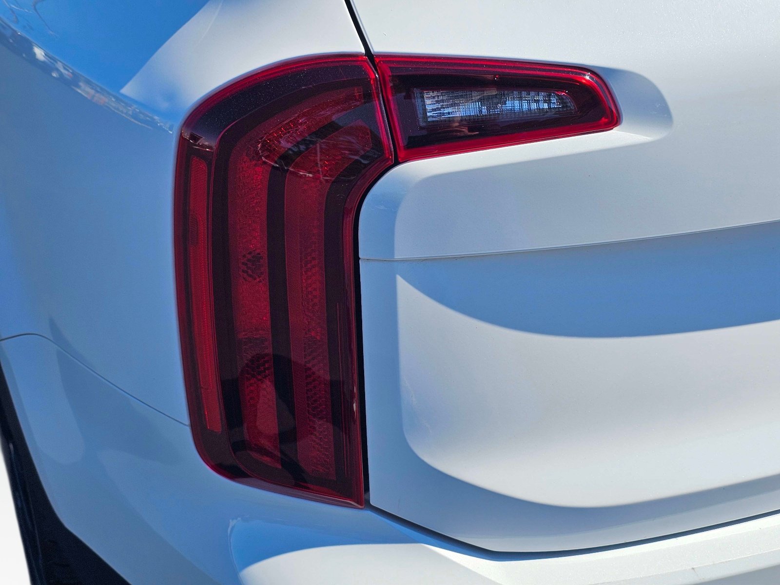 Certified 2024 Kia Telluride S w/ S Sunroof Package FWD image 7