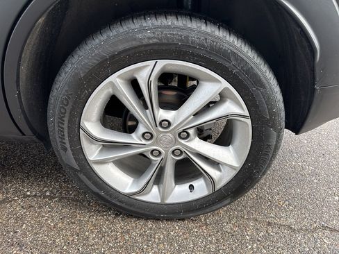 Used 2022 Buick Encore GX Preferred w/ Cold Weather Comfort Package image 9