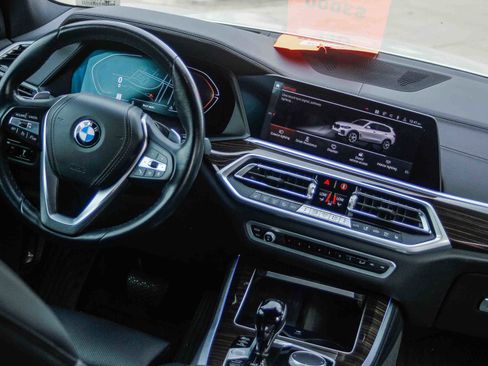 Used 2023 BMW X5 xDrive40i w/ Premium Package image 12