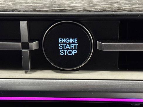 Used 2024 Hyundai Santa Fe Calligraphy image 24