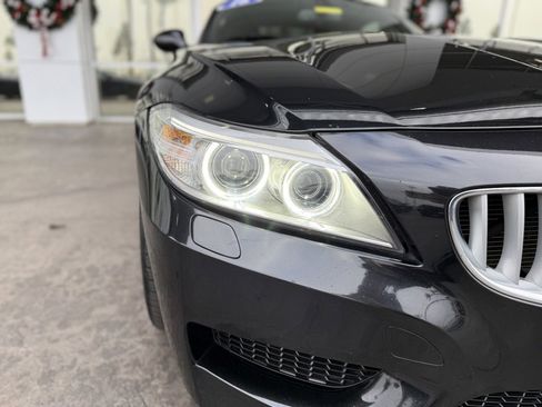 Used 2016 BMW Z4 sDrive35i image 3