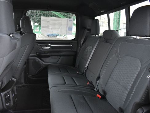 New 2026 RAM 1500 Big Horn AWD/4WD image 17