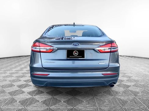 Used 2020 Ford Fusion SE image 7