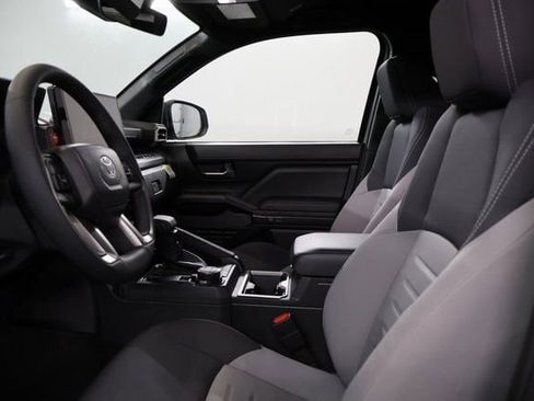 New 2025 Toyota Tacoma TRD Off-Road AWD/4WD image 11