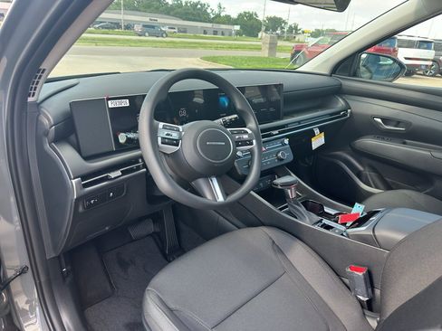 New 2026 Hyundai Tucson SE FWD image 12