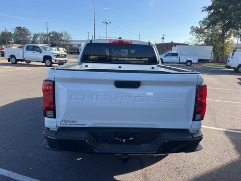 New 2026 Chevrolet Colorado W/T image 5