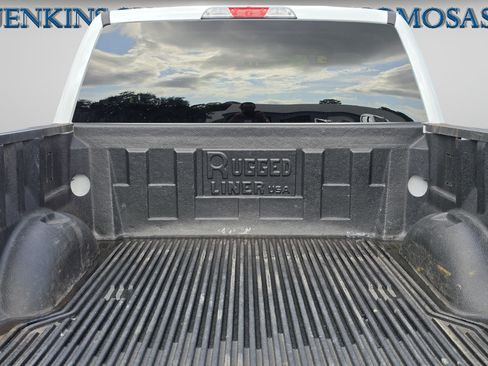 Used 2023 Ford F150 XLT AWD/4WD image 15