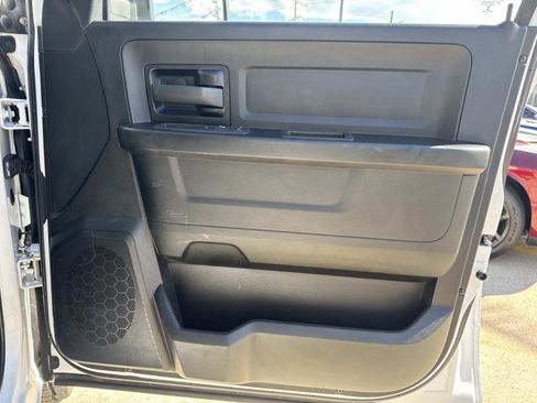 Used 2018 RAM 1500 Tradesman w/ Popular Equipment Group image 13