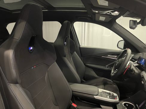 Used 2025 BMW X1 M35i w/ Premium Package image 15