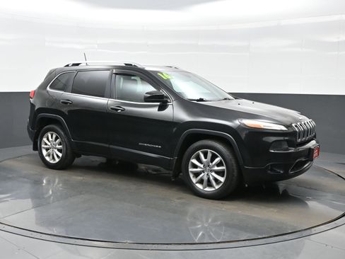 Used 2016 Jeep Cherokee Limited AWD/4WD image 7