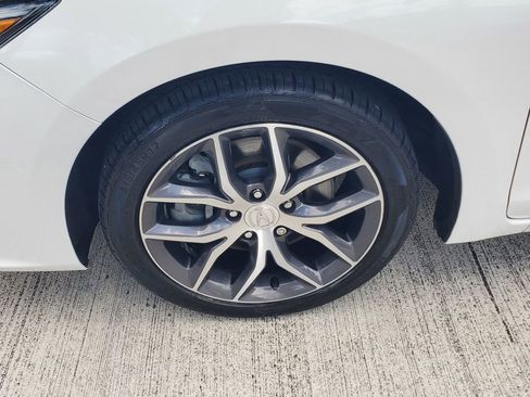 Used 2019 Acura ILX FWD image 4
