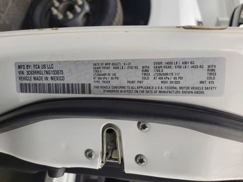 Used 2022 RAM 3500 Tradesman image 18