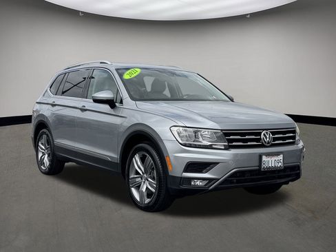 Used 2021 Volkswagen Tiguan SEL image 1