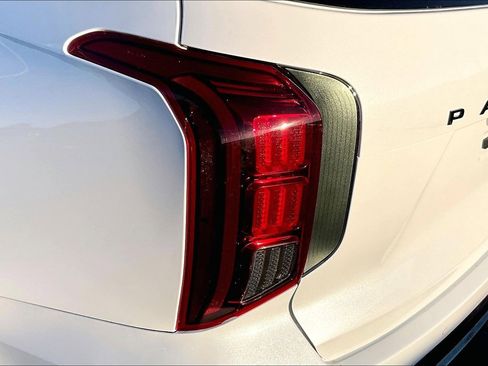 Used 2025 Hyundai Palisade Calligraphy image 33