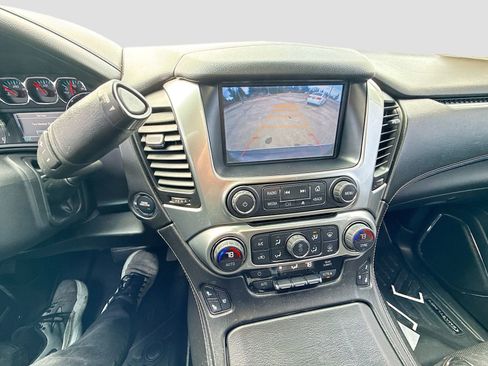 Used 2015 Chevrolet Suburban LTZ image 15