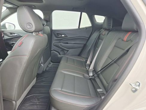 New 2026 Chevrolet Trax RS w/ Sunroof Package image 10