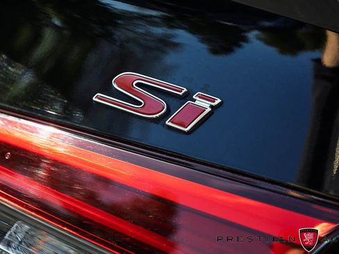 Used 2024 Honda Civic Si image 8
