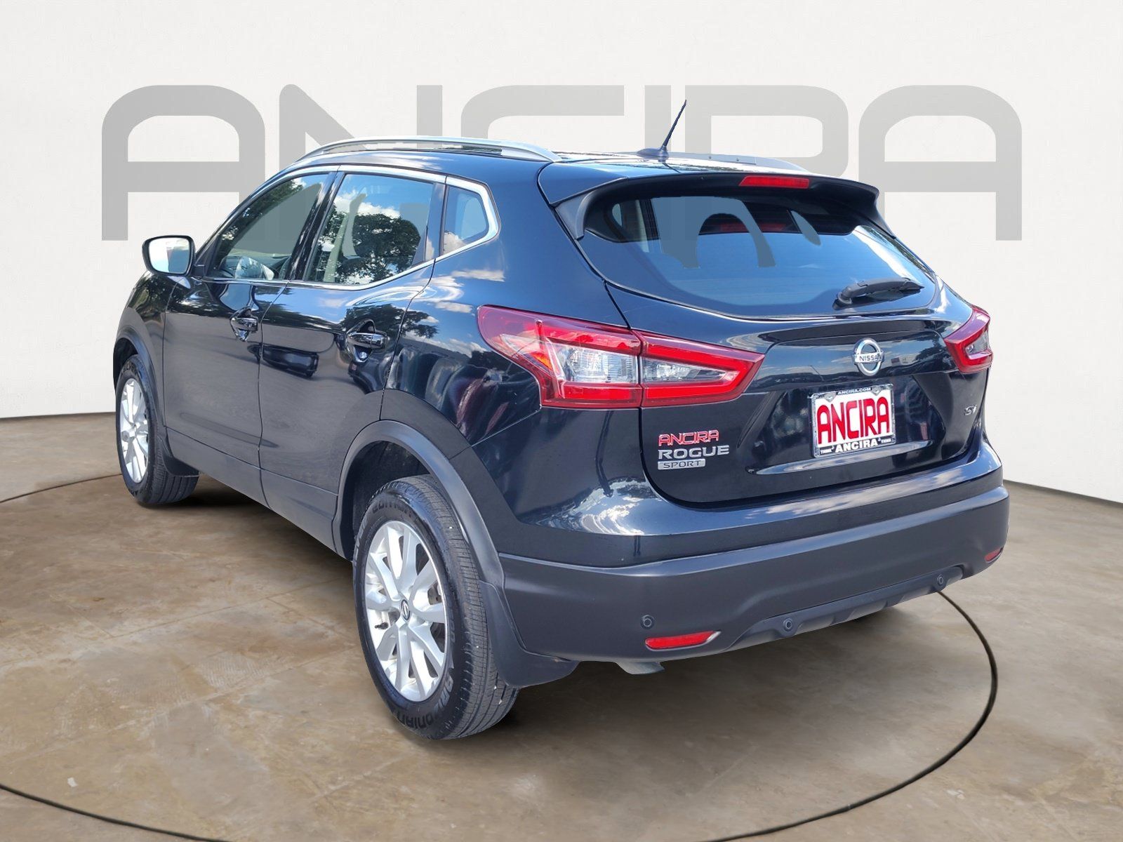 Used 2020 Nissan Rogue Sport SV FWD image 8