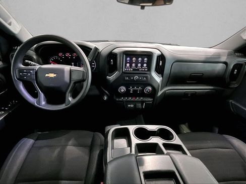 Used 2022 Chevrolet Silverado 1500 Custom RWD image 16