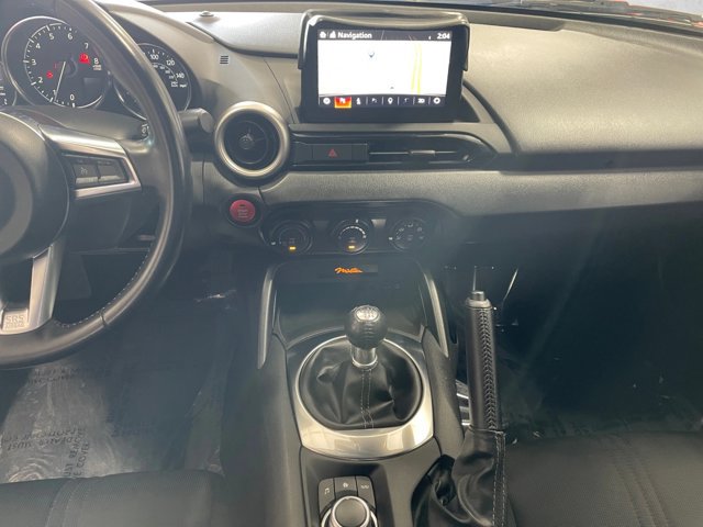 Used 2020 MAZDA MX-5 Miata Sport RWD image 10