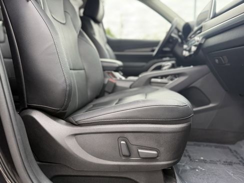 Used 2021 Kia Telluride EX w/ EX Premium Package image 21